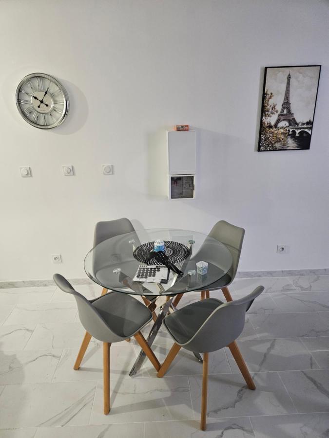 Appartement T2 Moderne, Calme Et Entierement Renove. à Béziers Extérieur photo