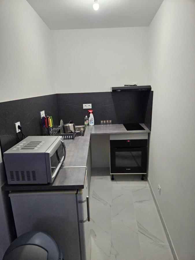 Appartement T2 Moderne, Calme Et Entierement Renove. à Béziers Extérieur photo